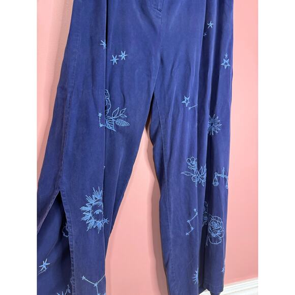 Johnny Was Bijou High Slit Embroidered Pants in Blue Size XL Embroidered Floral - Picture 8 of 10